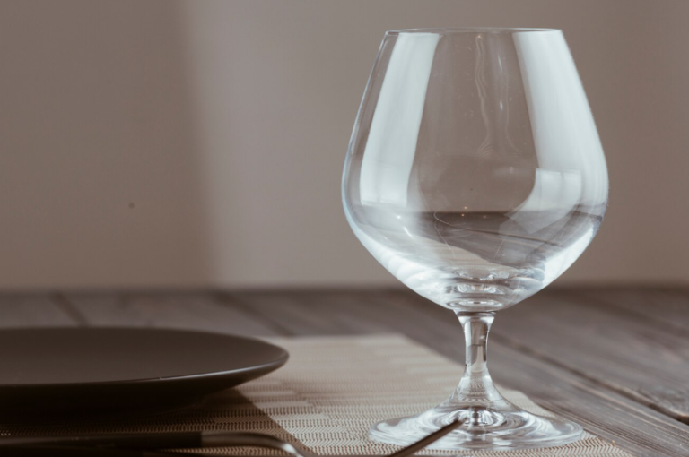 Warum entstehen Wasserflecken auf Glas