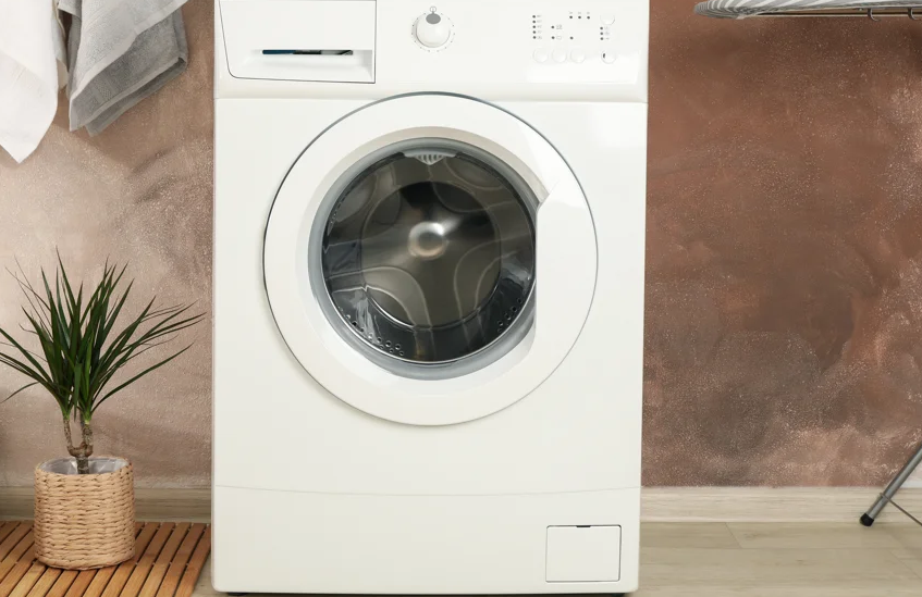 Warum riecht die Waschmaschine trotz Reinigung