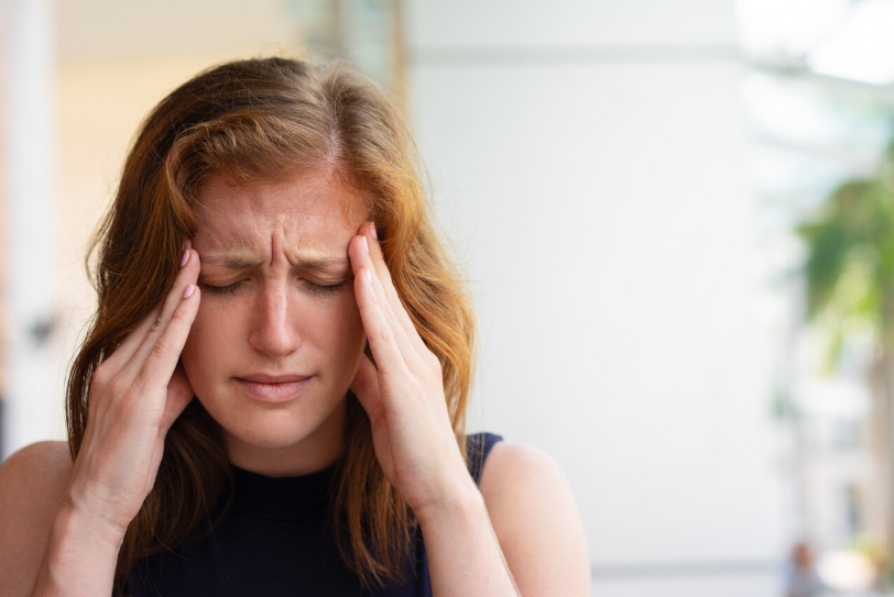 Warum tritt Druck im Kopf bei Stress auf