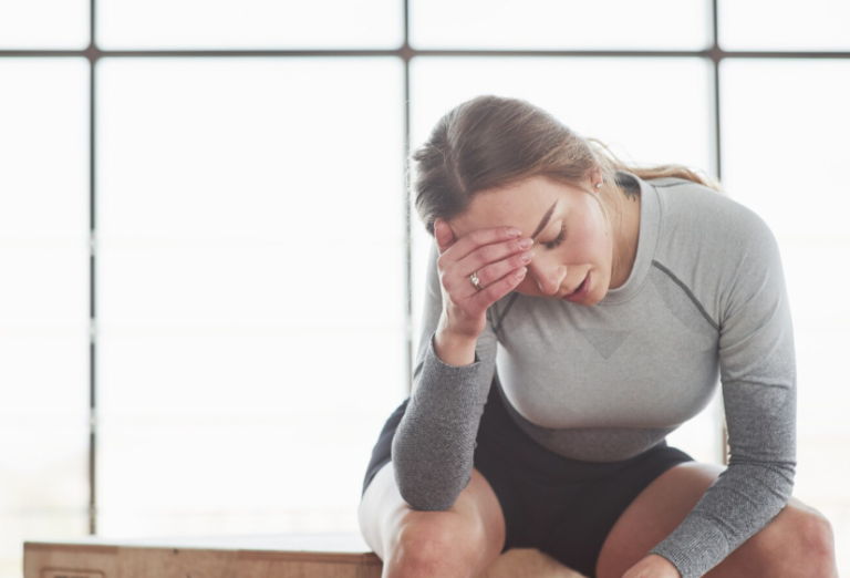 Warum tritt körperliche Schwäche nach Anstrengung auf