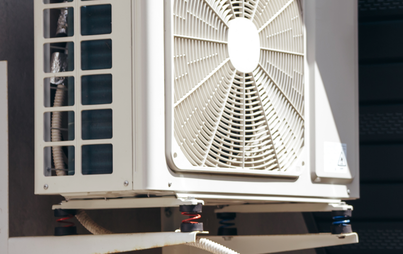 Warum verbraucht ein Klimagerät im Sommer so viel Strom
